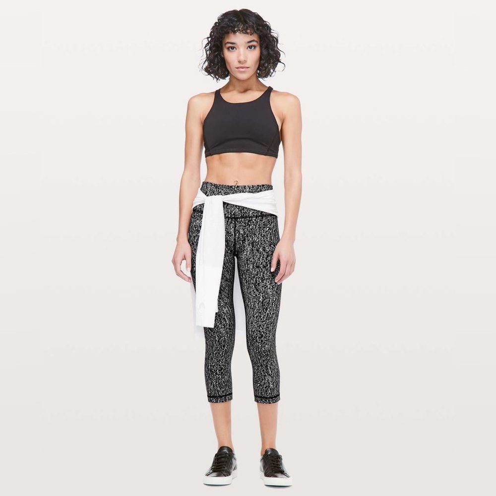 Lululemon wunder under Luon Crackle Jaquard Black White
